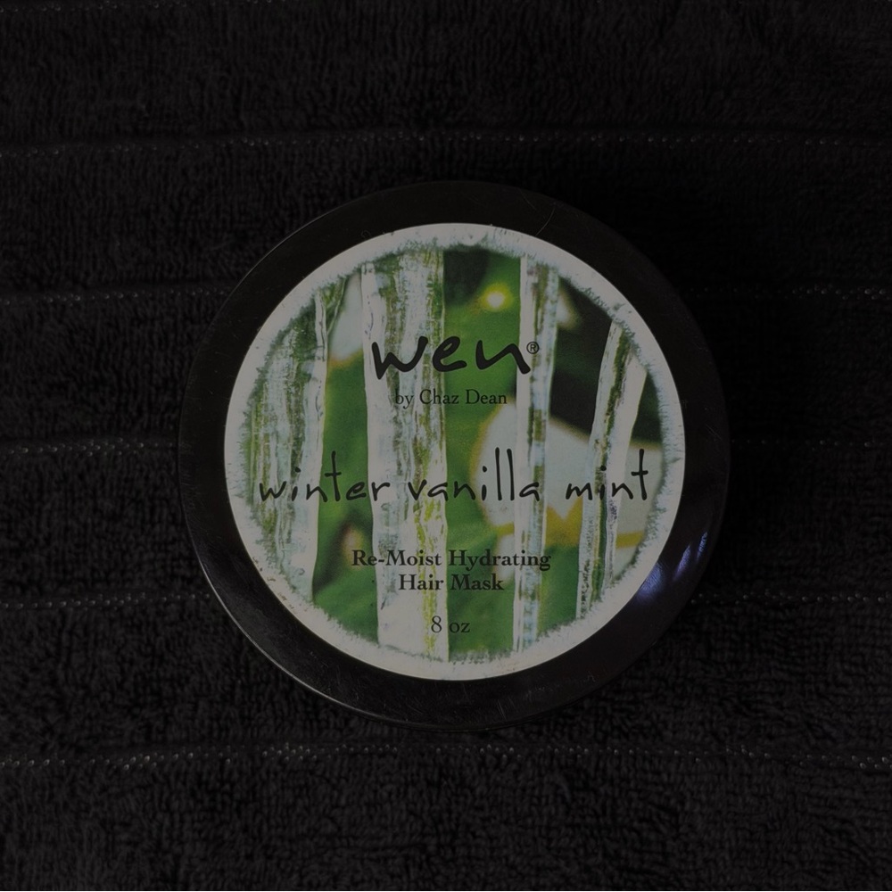 WEN by Chaz Dean Re-Moist Winter Vanilla Mint Hair Mask